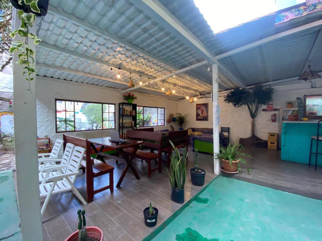 Garden House Hostal Banos  Exterior photo