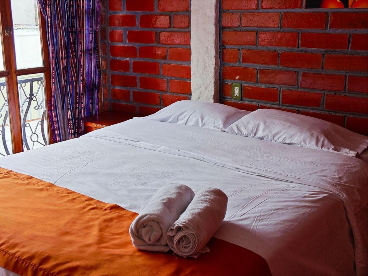 Garden House Hostal Banos  Exterior photo